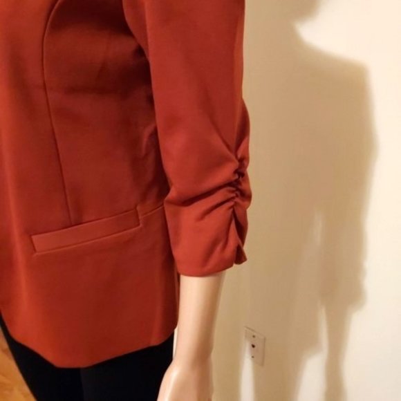 JULES & LEOPOLD RUST OPEN FRONT BLAZER RUCHED SLEEVES FAKE POCKETS SIZE M NWT - Picture 2 of 8
